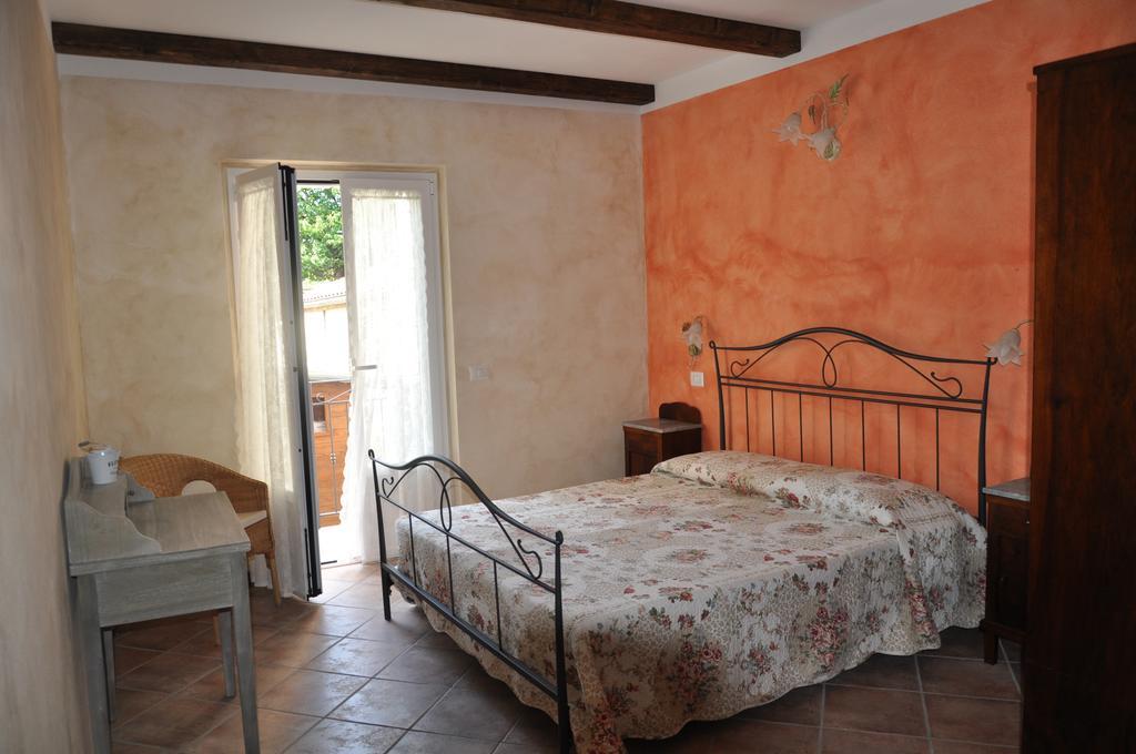 B&B Il Feriolo Baveno Rom bilde